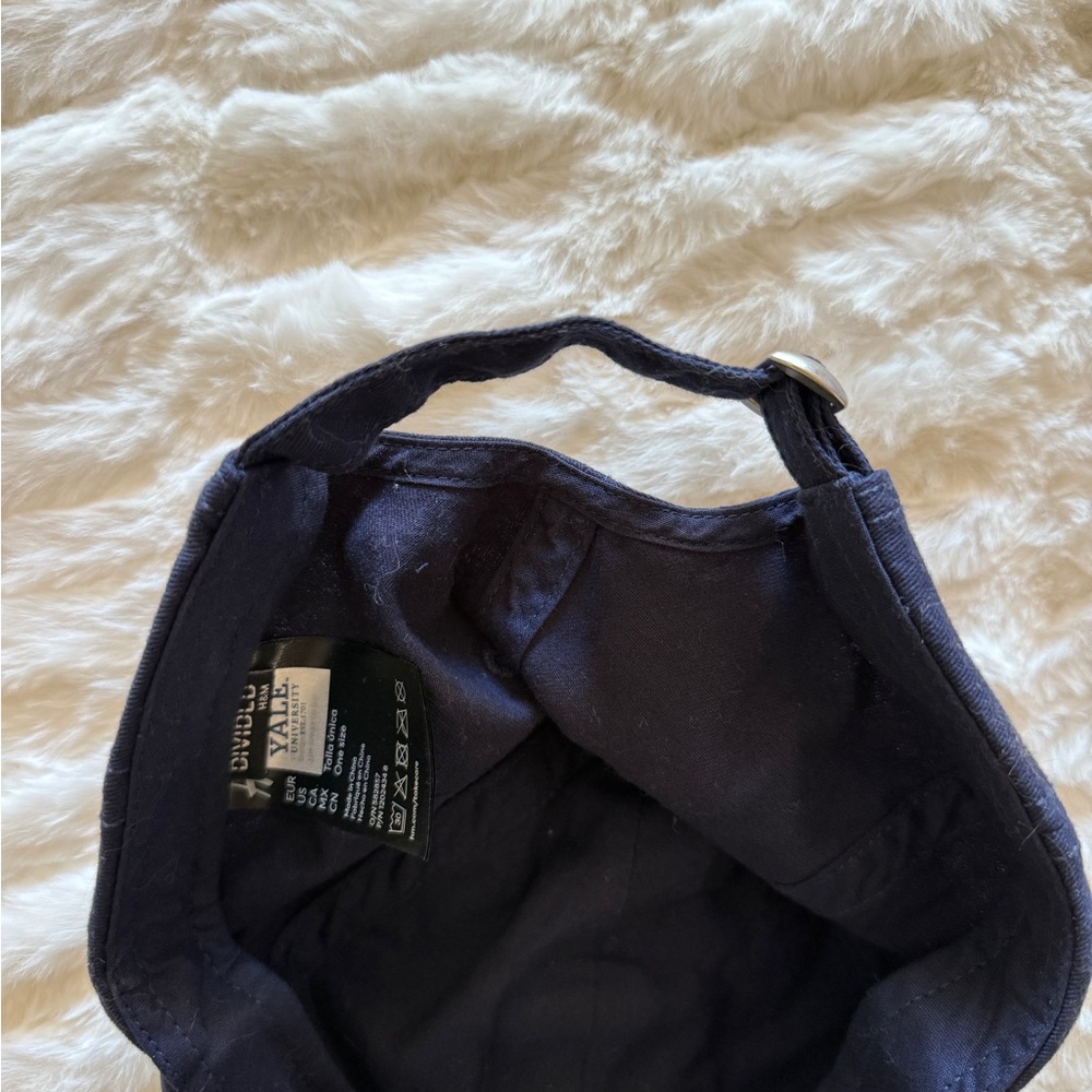 H&M Dark Blue University Cap - Picture 2 of 2